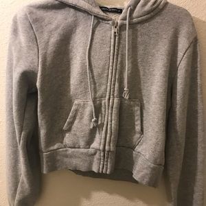 Super cute cropped Brandy Melville zip up jacket!